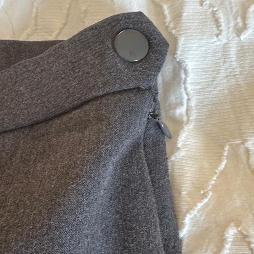 Elegant Gray Women's Pantsuit